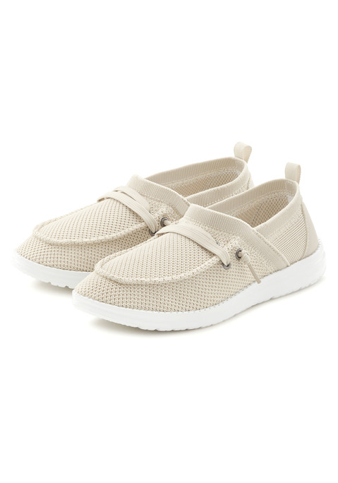 Bild: Sneaker von Vivance: Sneaker VEGAN von VIVANCE in Mesh-Optik. Herausnehmbare Innensohle. Einfacher Ein- und Ausstieg. Geeignet für lange Spaziergänge und andere Aktivitäten.