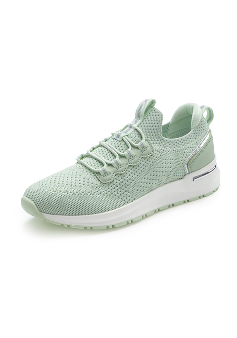 Bild: Sneaker von Vivance: Cooler Sneaker von Vivance. Elastische Schnürbänder für einen optimalen Tragekomfort. Hergestellt aus weichem, dehnbaren Textilmaterial, das sich optimal an den Fuß anpasst.