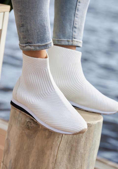 Bild: Stiefelette von Vivance: Sneaker VEGAN von VIVANCE. Obermaterial, Futter und Decksohle aus Textil. Laufsohle aus Synthetik.
