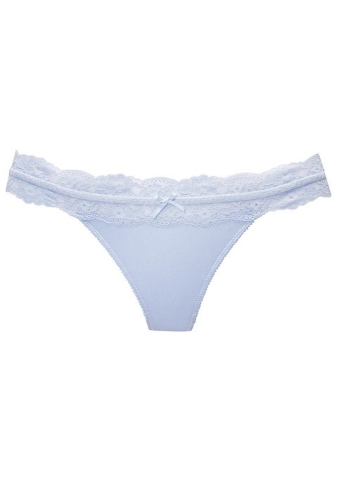 Bild: String von Vivance: Verspielter String mit feiner Zierschleife in der vorderen Mitte. Mit einem elastischen Bund aus floraler Spitze. Aus weichem Microtouch-Material. Mit eingearbeitetem Baumwollzwickel. Passende BHs aus der gleichen Serie erhältlich. Aus 86% Polyamid, 14% Elasthan.