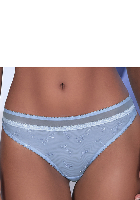 Bild: String von Vivance: Femininer String mit edlen Satinrosen und feiner Zierkante. Aus dezent transparentem Soft Mesh mit Blumen aus feiner Stickereispitze verziert. Extravagantes Cut-Out in der hinteren Mitte. Mit eingearbeitetem Baumwollzwickel. Passende BHs aus der gleichen Serie erhältlich. Obermaterial: 83% Polyamid, 13% Elasthan, 4% Polyester.