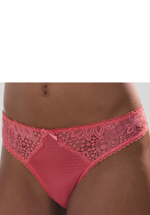 Bild: String von Vivance: Femininer String mit dezenten Spitzenborten und Zierschleife. Feine Einsätze aus floraler Spitze an beiden Seiten vorne. Vorne aus angenehm weichen Materialmix. Mit eingearbeitetem Baumwollzwickel. Mit passendem BH aus der gleichen Serie erhältlich. Obermaterial: 90% Polyamid, 10% Elasthan.