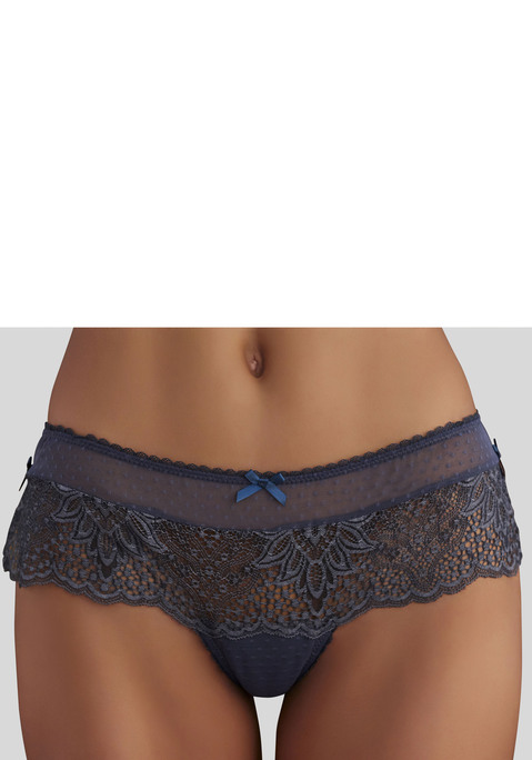 Bild: Stringpanty von Vivance: Feminine String-Panty mit einer optimalen Passform. Breiter Bund aus extravaganter, blumiger Spitze mit seitlichen Schlitzen. Edler Materialmix in dezent transparenter Optik. Mit eingearbeitetem Baumwollzwickel. Mit passendem BH aus der gleichen Serie erhältlich. Obermaterial: 90% Polyamid, 10% Elasthan.