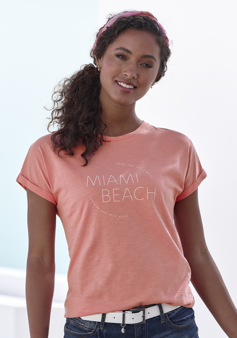 Bild: T-Shirt von Vivance: T-Shirt von Vivance mit modischem Frontprint. Rundhalsausschnitt mit schmalem Bündchen. Figurumspielende Passform. Flammgarnjersey aus Baumwolle.
