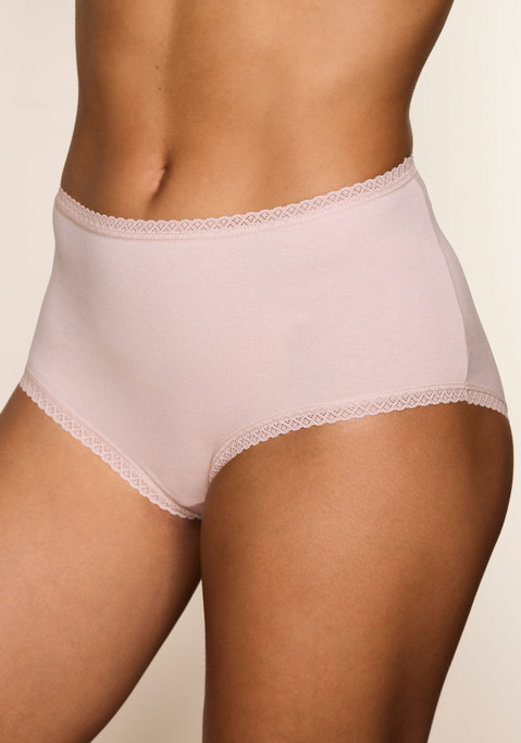 Bild: Taillenslip von Vivance: Bequeme Taillenslips von Vivance im 7er-Pack. Mit feiner Spitzeneinfassung. Aus weicher, elastischer Baumwollqualität.