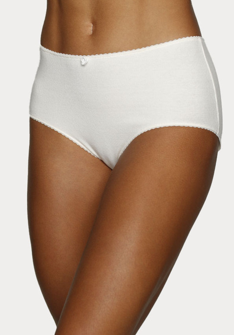 Bild: Taillenslip von Vivance: Taillenslip von Vivance im 3er-Pack. Mäusezähnchenkante. Kleines Blütendetail vorn. Feine Rippqualität. Mit Einsatz von Baumwolle, die die Initiative Cotton made in Africa unterstützt.
