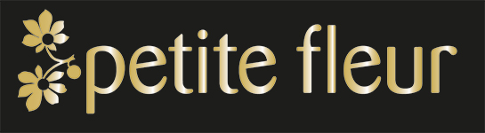 Petite Fleur Gold Logo
